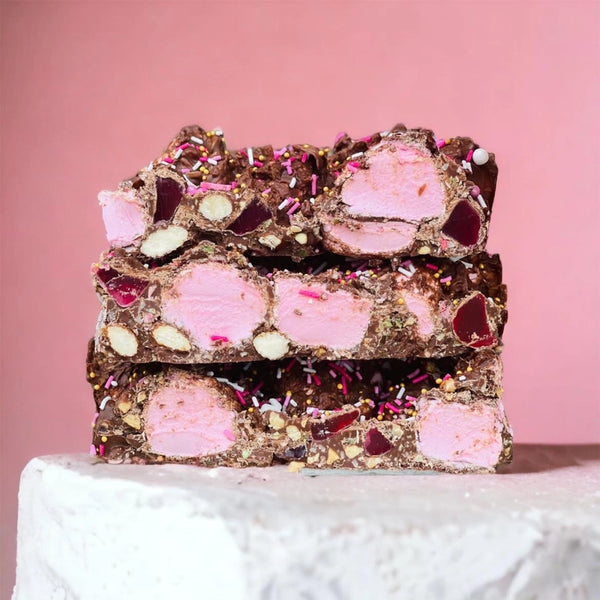 Pebbly Bar - Decadent Rocky Road (Small Lovers Lane Flavour)